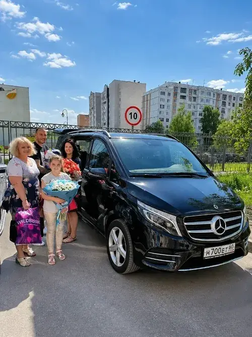 Встреча из роддома на Mercedes-Benz V-Class VipPskov