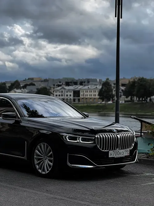 Аренда BMW 7 Long в Пскове - 04