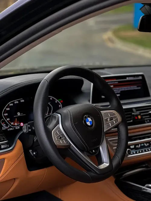 Аренда BMW 7 Long в Пскове - 06