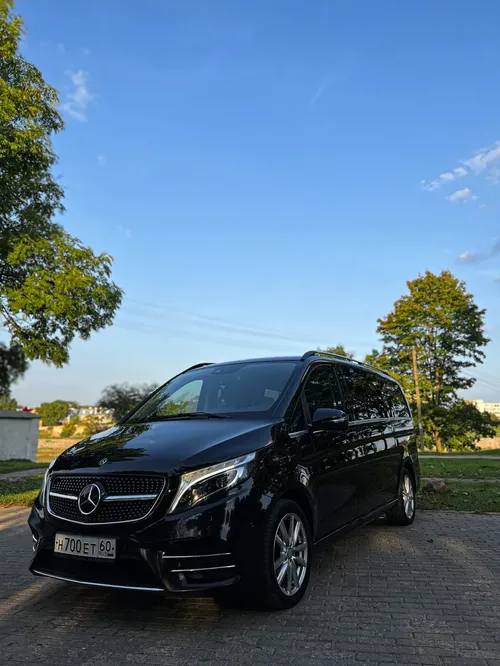 Mercedes-Benz V-class -1